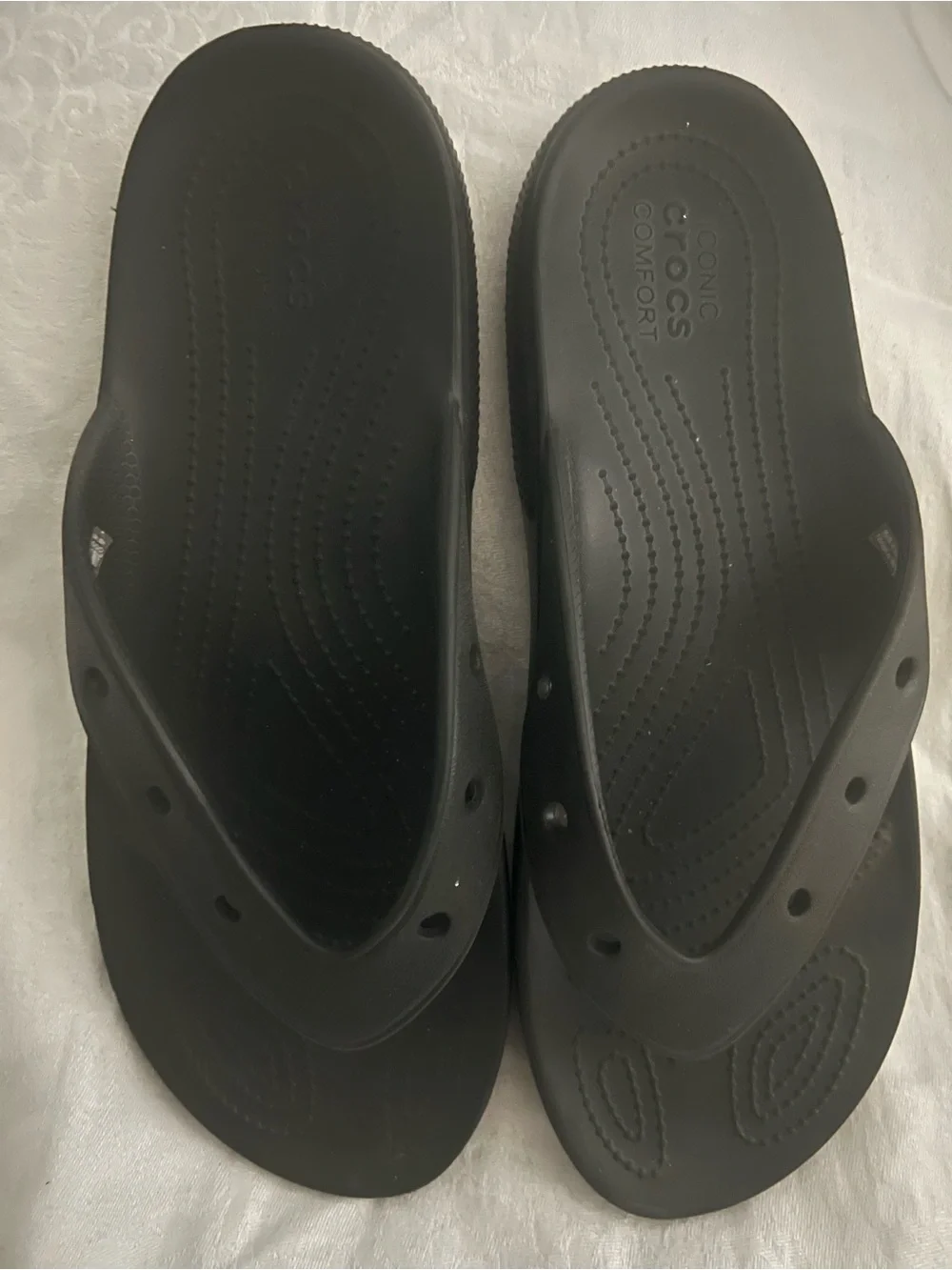 CROCS Men's Black Slip-On Flip Sandals